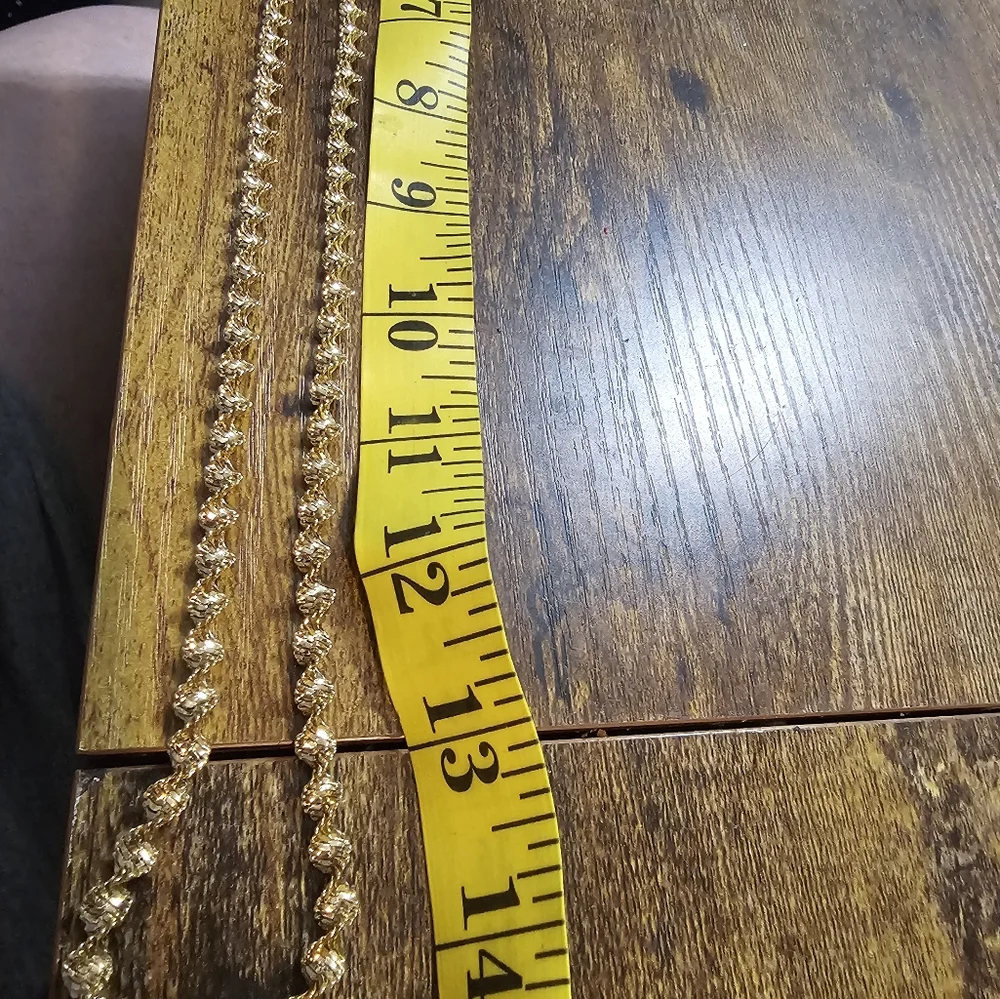 Vintage Gold Tone Napier 30" Lightweight Gold Chain Necklace - Picture 3 of 4